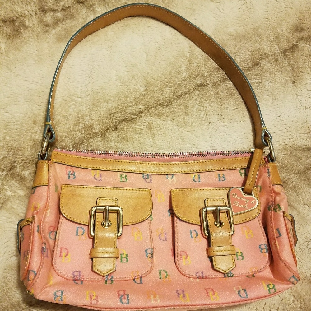 Like new, rare dooney & bourke bag